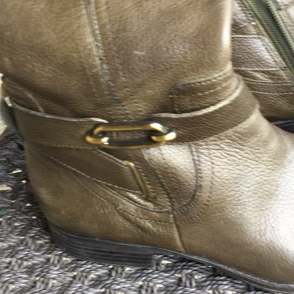Naturalized olive green leather boots travel office Easter brunch equestrian